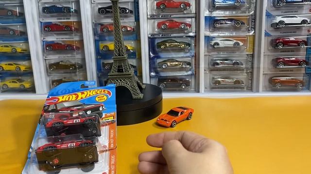 The Super Classic LAND ROVER - HOT WHEELS Range Rover смотреть онлайн