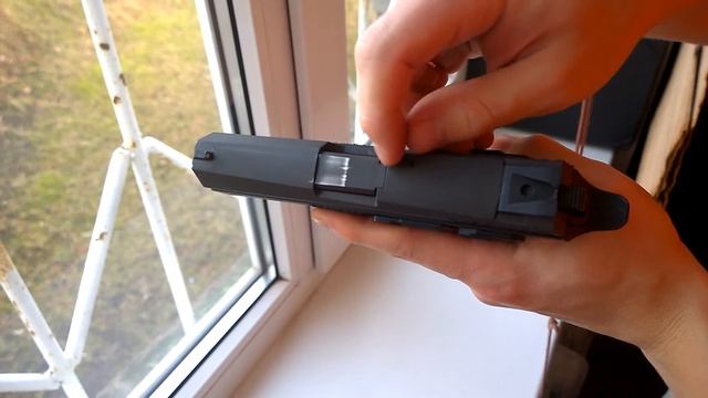 CZ-75 P-07 Duty, люфтит ли рамка? смотреть онлайн