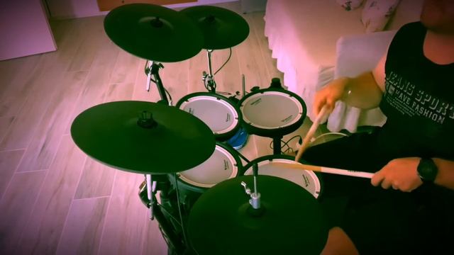 Pitura Freska - Co devento Geoso - Drum Cover смотреть онлайн
