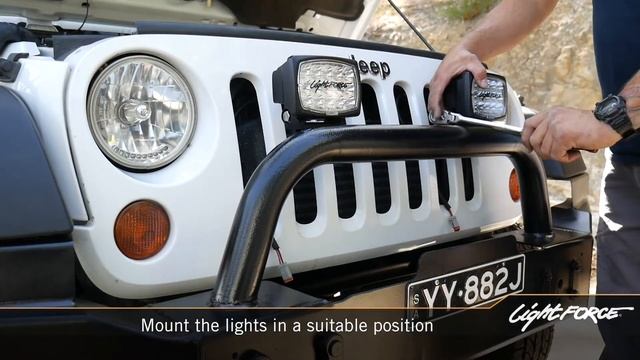 Jeep Wrangler - Lightforce DIY Driving light Installation - Striker LEDs смотреть онлайн