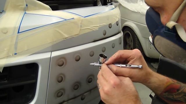 VW T5 Transporter gets a facelift. смотреть онлайн