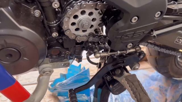 How to Chain lube the BMW G310 GS ??#bmwg310gs #g310gs #bmw #bmwmotorrad #motul #chainlube смотреть онлайн
