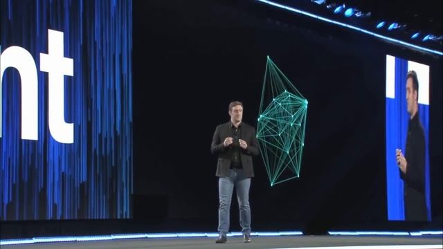 AWS re:Invent 2017 - AWS DeepLens Demo by Dr. Matt Wood смотреть онлайн