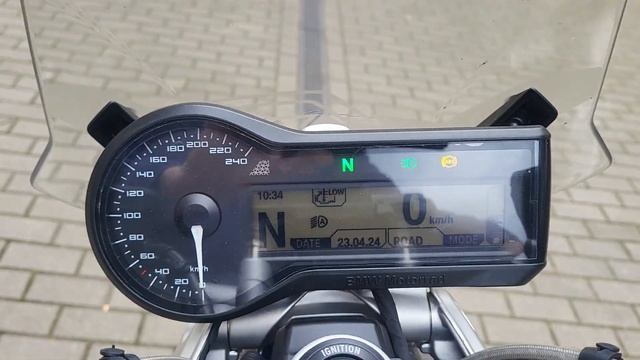 BMW R1200R 2016   ADi