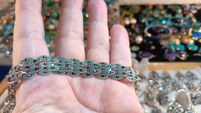 Распродажа капельного серебра с марказитами по низким ценам. смотреть онлайн