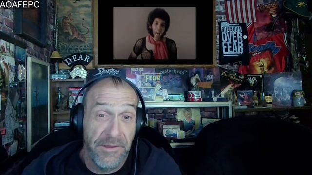 Mungo Jerry - In The Summertime ORIGINAL 1970 - Reaction with Rollen смотреть онлайн