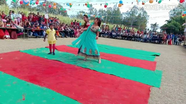 Pradum k soni Eco Smart School arjunpur Meri wali ding dong ding dong karti hai смотреть онлайн