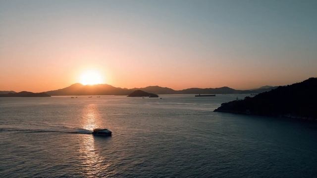 Watch the sunset at Sai Wan Swimming Shed смотреть онлайн