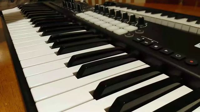 iRig Piano and Audio Evolution on Android Testing смотреть онлайн