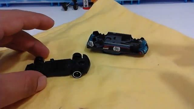 แค่เปลี่ยนล้อ...ก็หล่อแล้ว Hot Wheels BMW 3.0 CSL смотреть онлайн