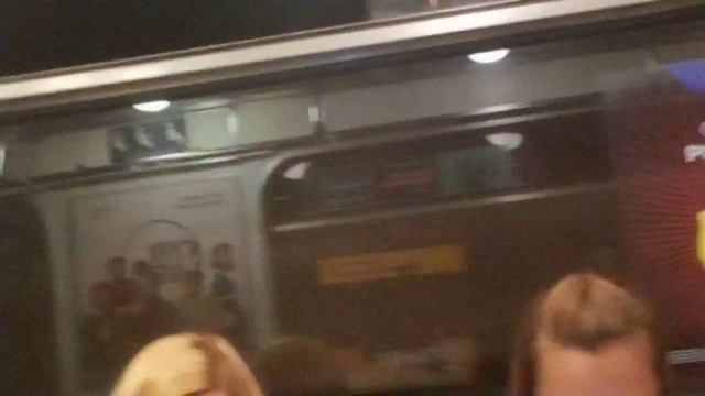 "После резкого торможения" машинист Метро пропустил сброс скорости по системе АЛС-АРС смотреть онлайн