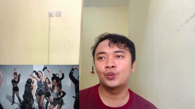 KILLING VOICE!!! TWICE - ONE SPARK M/V REACTION смотреть онлайн