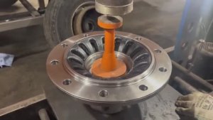 Замена ступичного пошипника оси SAF с применением специнструмента SOLO