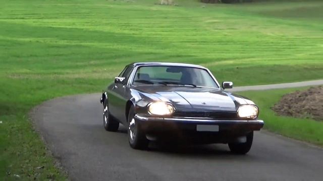 Jaguar XJS V12 5.3 HE On The Road