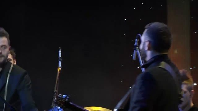 Группа Жулики - Вокруг Шум (Каста Cover) ГЦКЗ "Россия" live смотреть онлайн