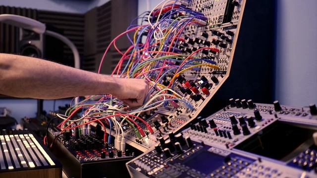 State Azure 'Absent Moons' Ambient Modular Dub (Eurorack+Digitakt) смотреть онлайн