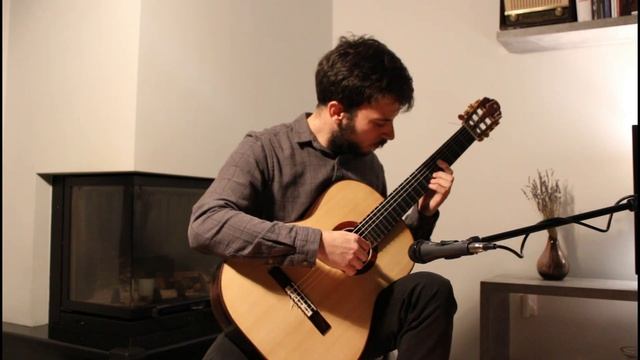 Manos Vloitos plays Robert De Visée - Suite in D Minor смотреть онлайн