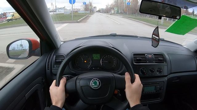 2012 Skoda Fabia 1.2L (70) POV TEST DRIVE