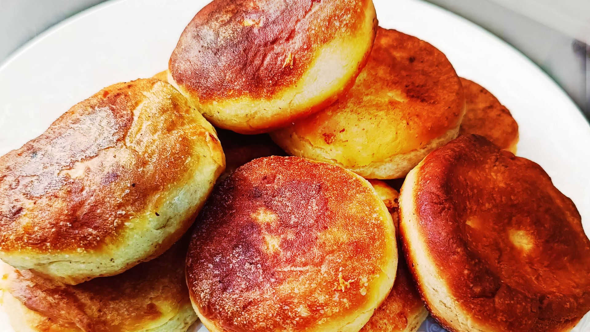 Сырники с рикоттой смотреть онлайн