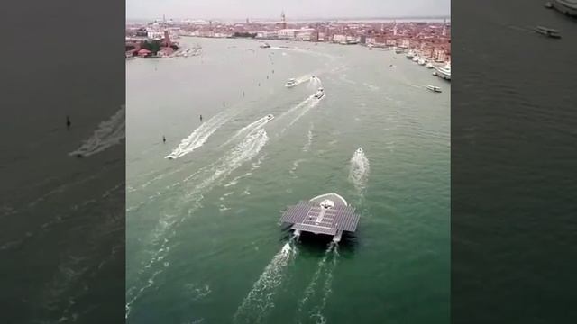 Самая большая яхта на солнечных батареях