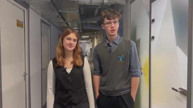 Медиакласс школы 2083 на Юмор FM смотреть онлайн