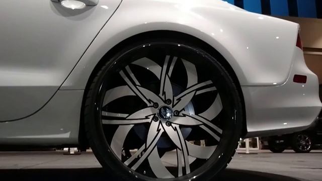 Clean Audi A7 on 26" Amani Forged смотреть онлайн