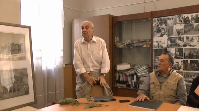 Встреча с художником Калмахелидзе. 2016.05.26 смотреть онлайн