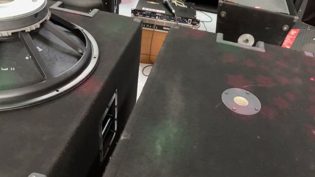 Súp PEVEY SP118 cặp loa siêu trầm bãi Mỹ, bass 50 từ 22, coi 100, hàng cực chất ! смотреть онлайн