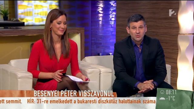 Demcsak Zsuzsa - TV2 Mokka HD - 03.11.2015 - Red Minidress, Nylons & Heels