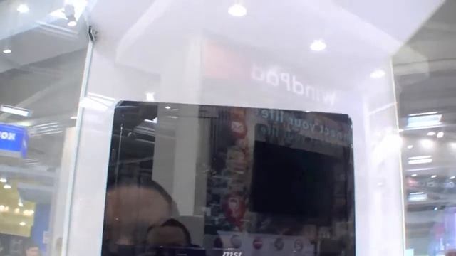 MSI X460 Subnotebook Eyes On auf der Cebit 2011 смотреть онлайн