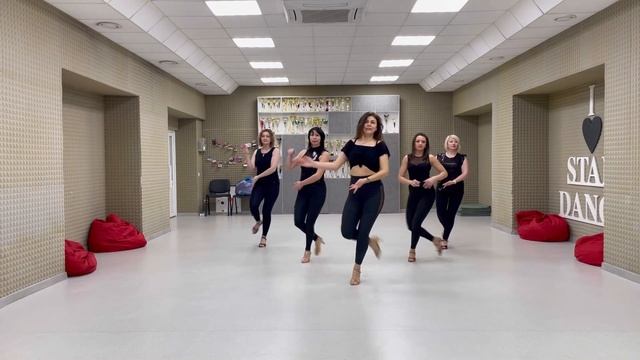 Cuban Salsa Dance Choreography,  Salsa Lady Styling.