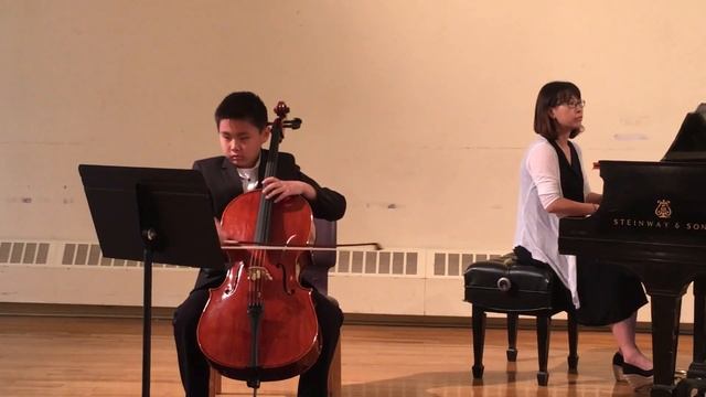 Aaron Liu plays Minuet L. Boccherini смотреть онлайн