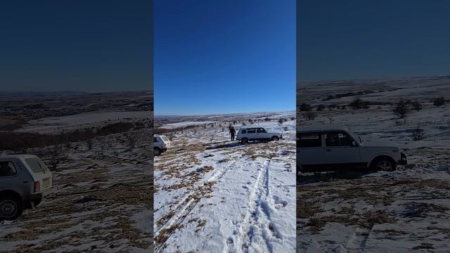 КАК ВЫТАЩИТЬ ЗАСТРЯВШУЮ МАШИНУ?