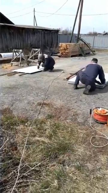 My Second Home. Мой второй дом, по словам мужа. #greenhouse #gaden #cucumbers