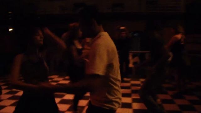 YARA E ADRIANO -SALSA-HAWAI смотреть онлайн