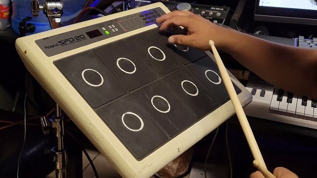 ROLAND SPD 20 Review - Que Sonidos Trae? смотреть онлайн