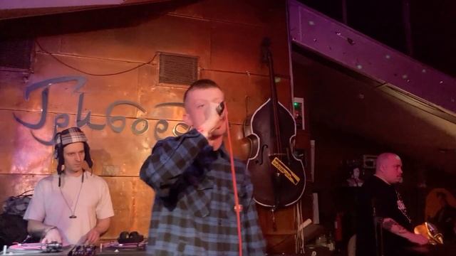 YARUS - Молотов (Boombap Masterz live) смотреть онлайн