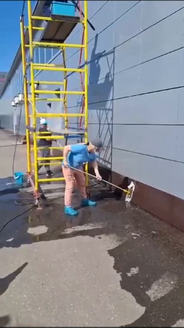 Мойка фасада здания от Клининговой Компании Клининг Сервис #cleaning смотреть онлайн