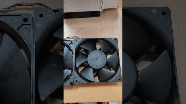 Кулер вентилятор Whatsminer M20s,m21s,m30,m50 9 ампер