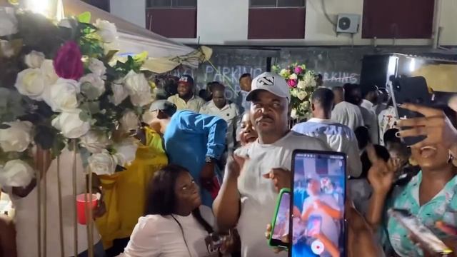 SEE HOW MC OLUOMO GREETED OVER 100 YORUBA ACTORS AT HIS BIRTHDAY CELEBRATION 2023 смотреть онлайн