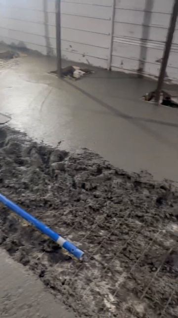 Бетонирование по жидким маякам #shortvideo #top #shortsvideo смотреть онлайн