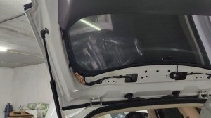 Разбор крышки багажника Mitsubishi Outlander