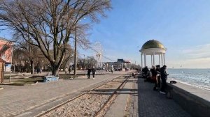 Бердянск, прогулка по набережной 2024 год.