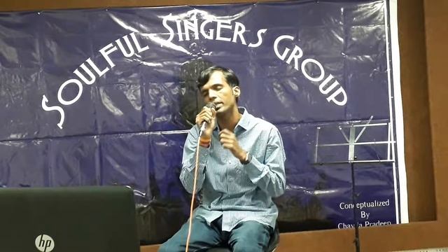 Yesterday night Soulful Singer Group karaoke show my song Chal akela chal akela tera . смотреть онлайн