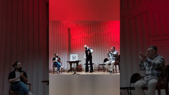 Фотоальбом концерта - подкаста. 2025 год. Видео Баталовой Елены . смотреть онлайн