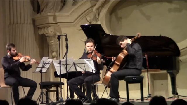 Mdi Ensemble - Sofia Gubaidulina, String Trio (1988)