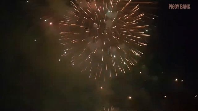 #2 | Котики разбежались | Грохот | Шум | Гам | Вышла на балкон, а там | Неожиданный салют смотреть онлайн