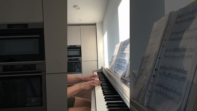 ВЕЧНАЯ ЛЮБОВЬ. Исполняет студент моей премиальной программы по фортепиано с нуля Александр смотреть онлайн