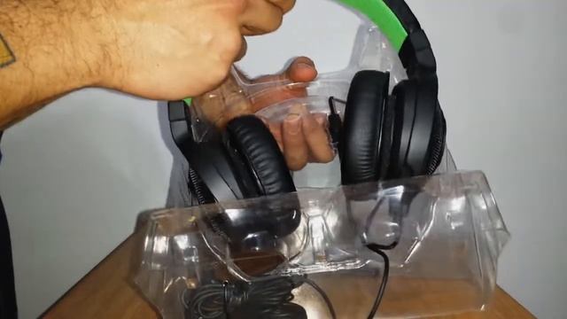 UNBOXING - Fone Razer Kraken Pró 7.1 смотреть онлайн