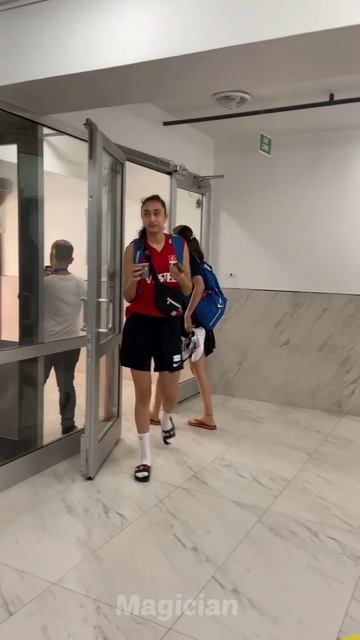 Zehra Gunes Turkish Volleyball team #zehra #zehragüneş #ytshorts #shorts смотреть онлайн